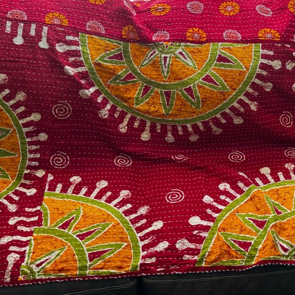 Kantha Half Sunburst /mustard Vintage Throw/Quilt handmade India - Picture 2 of 7